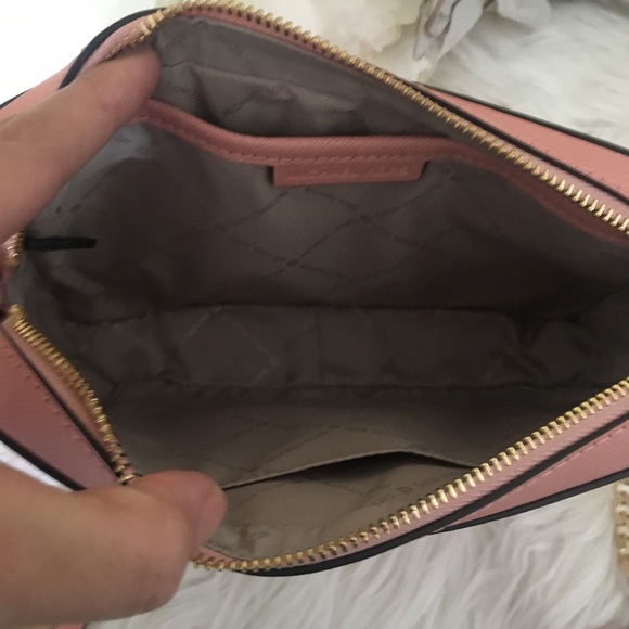 Michael Kors jet set crossbody & wallet bundle - Picture 7 of 8